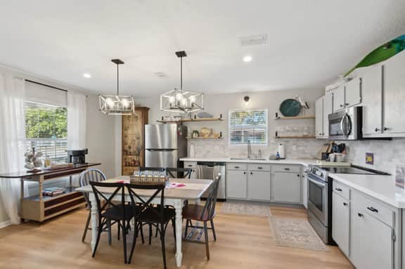 802 S. 9th Street - Image 5