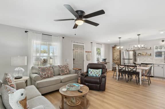 802 S. 9th Street - Image 4