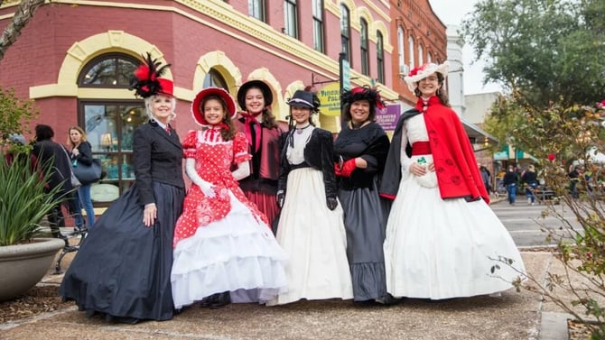 Celebrate the Magic of Christmas and Ring in the New Year on Amelia Island
